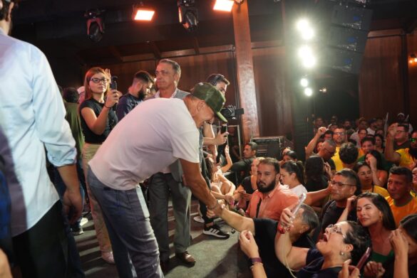 Fábio Rueda reúne lideranças e recebe apoio em lançamento político; FOTOS