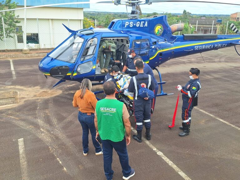 Peruano baleado na fronteira é transferido de helicóptero para Rio Branco