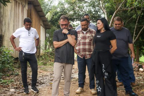 Alysson Bestene vistoria obras no Vale do Açaí e ocupação Jaguar