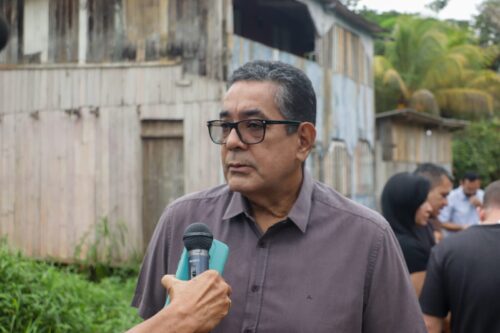 Alysson Bestene vistoria obras no Vale do Açaí e ocupação Jaguar