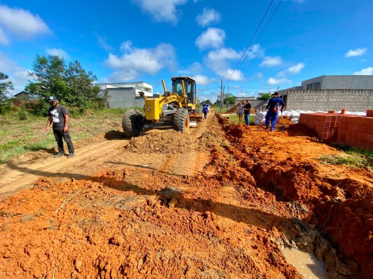 Prefeitura mantém sete frentes de serviços nesta quinta-feira em Cruzeiro