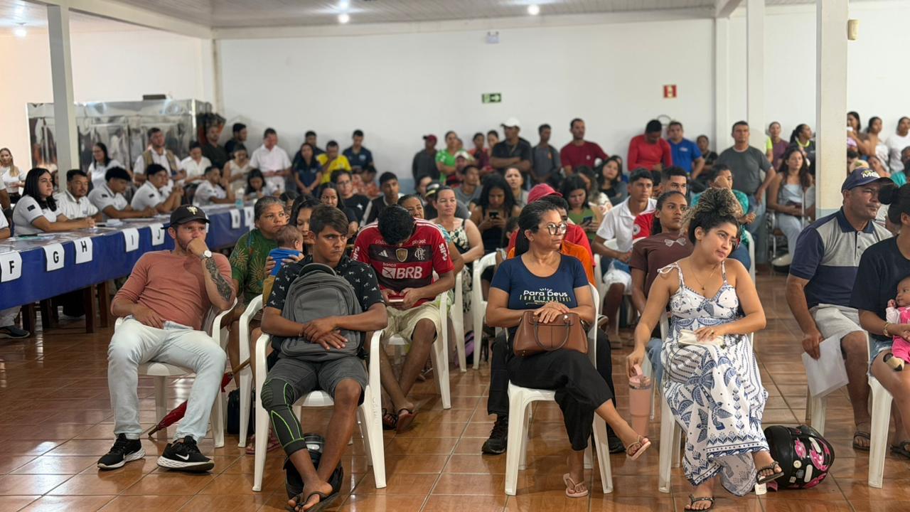 Cruzeiro do Sul inclui 563 novas famílias no Bolsa Família Cruzeiro do Sul inclui 563 novas famílias no Bolsa Família