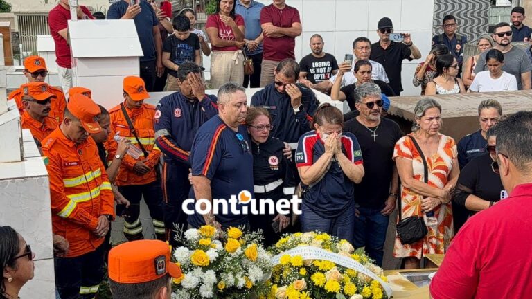 Amigos do Samu prestam última homenagem a tenente durante cortejo em RB