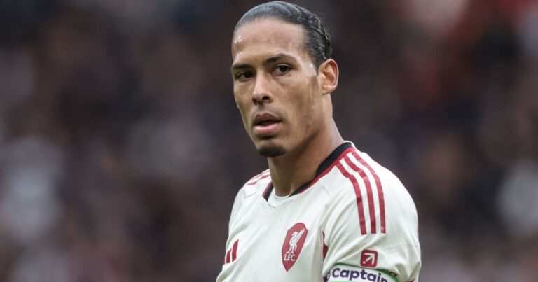 Van Djik admite frustração por queda na Copa; veja