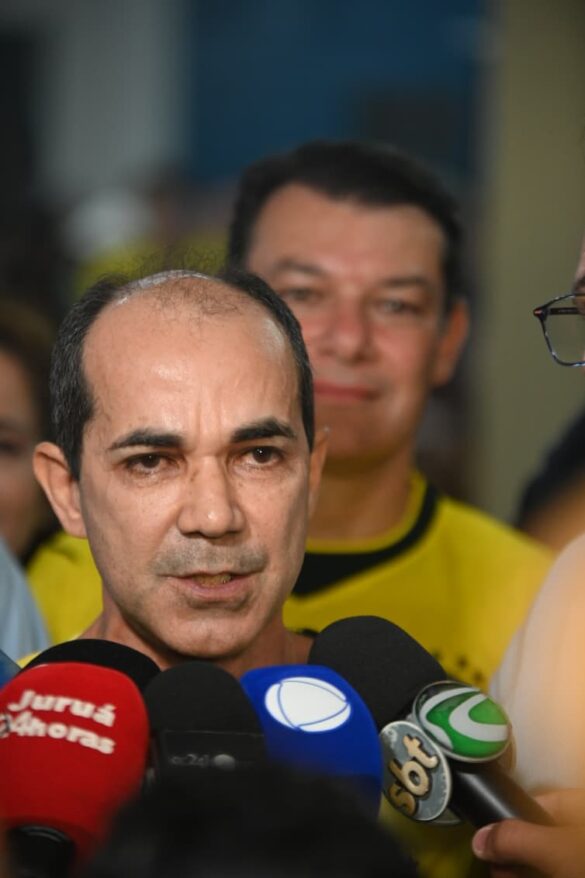 Zequinha oficializa apoio a Alan Rick e muda cenário político; FOTOS
