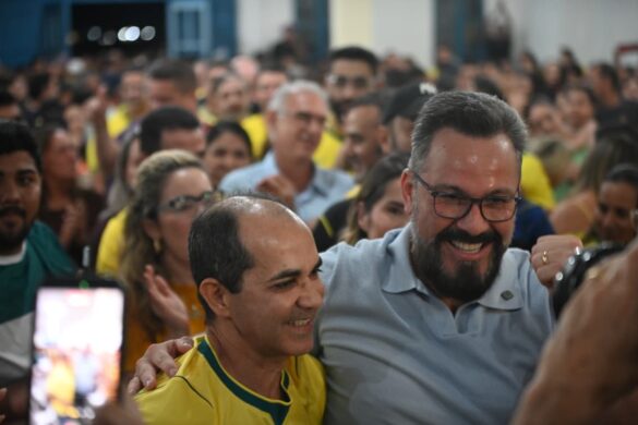 Zequinha oficializa apoio a Alan Rick e muda cenário político; FOTOS