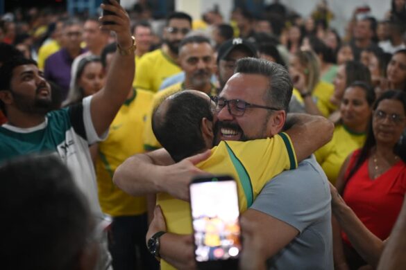 Zequinha oficializa apoio a Alan Rick e muda cenário político; FOTOS