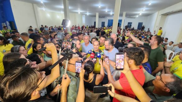 Zequinha oficializa apoio a Alan Rick e muda cenário político; FOTOS