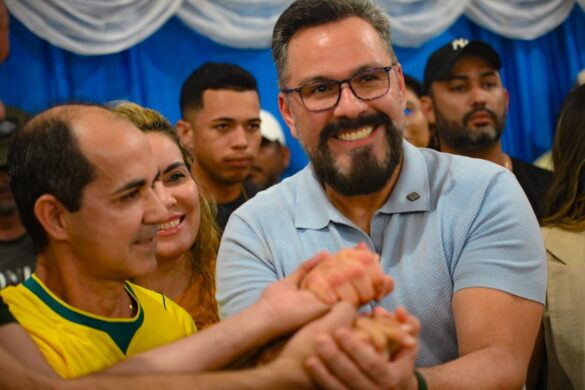 Zequinha oficializa apoio a Alan Rick e muda cenário político; FOTOS