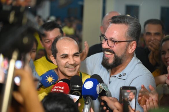 Zequinha oficializa apoio a Alan Rick e muda cenário político; FOTOS