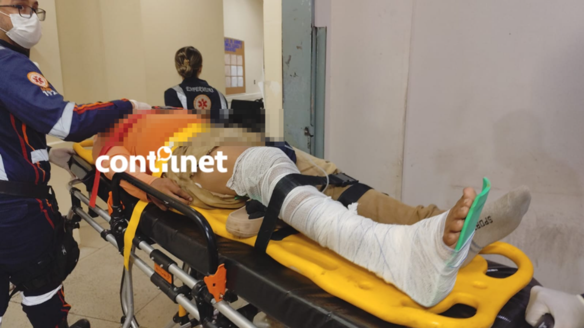 Homem fica ferido após bater moto na traseira de veículo em Rio Branco
