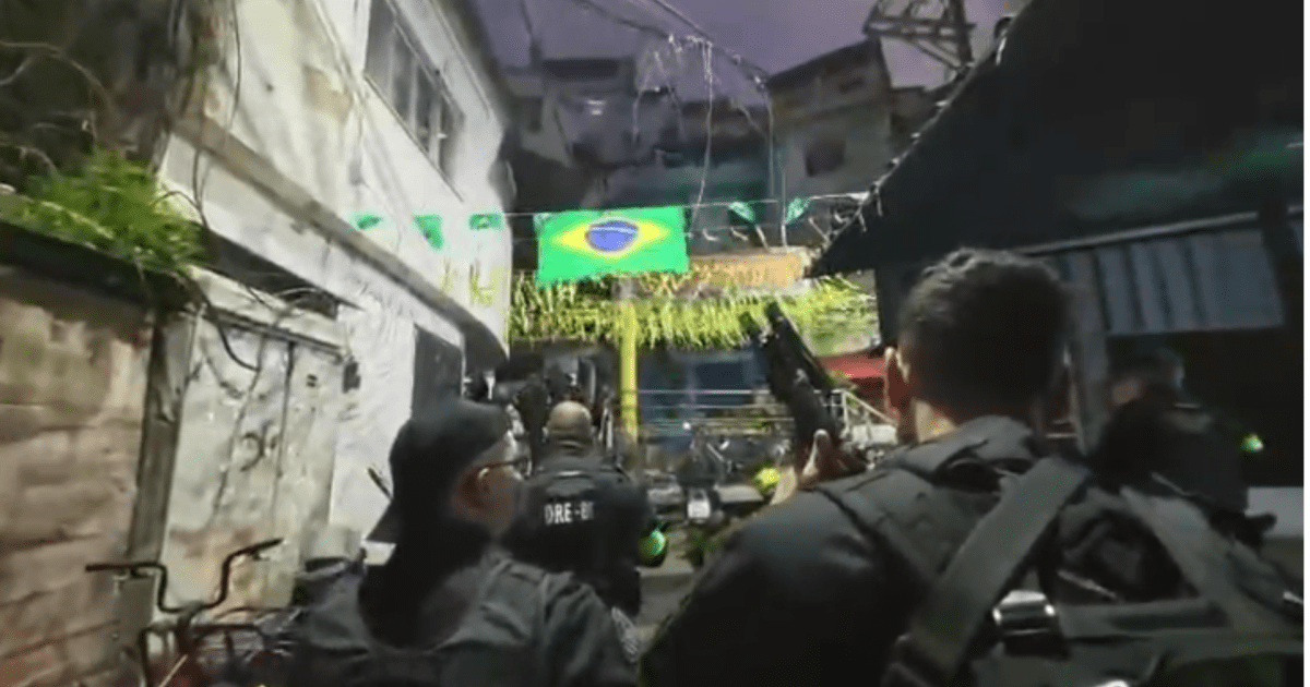 Operação contra CV no Morro Santa Marta provoca tiroteio na zona Sul do Rio Operação contra CV no Morro Santa Marta provoca tiroteio na zona Sul do Rio