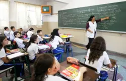 Lei federal consolida piso nacional do magistério; veja qual valor
