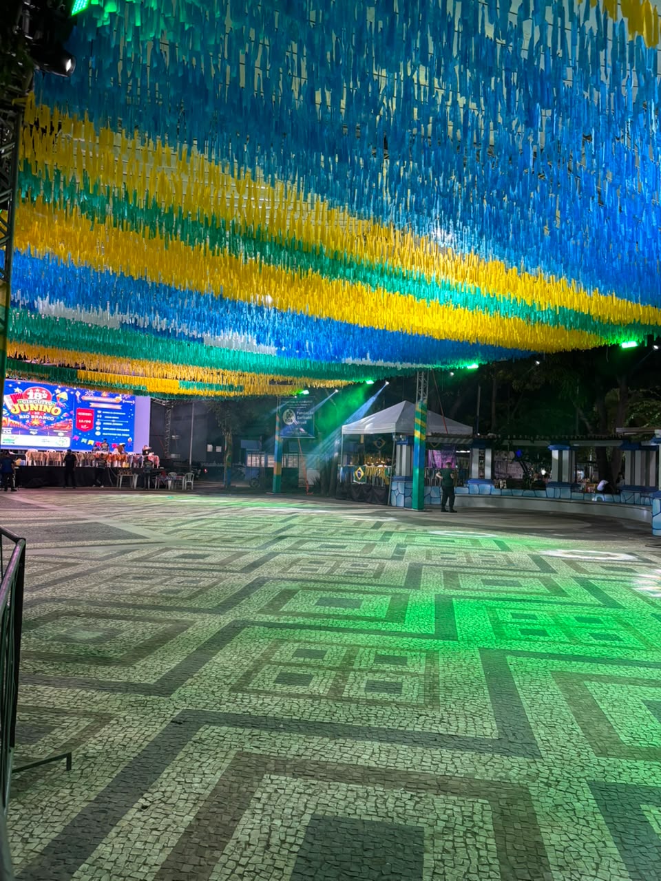 18º Circuito Junino reúne quadrilhas e público em Rio Branco 18º Circuito Junino reúne quadrilhas e público em Rio Branco