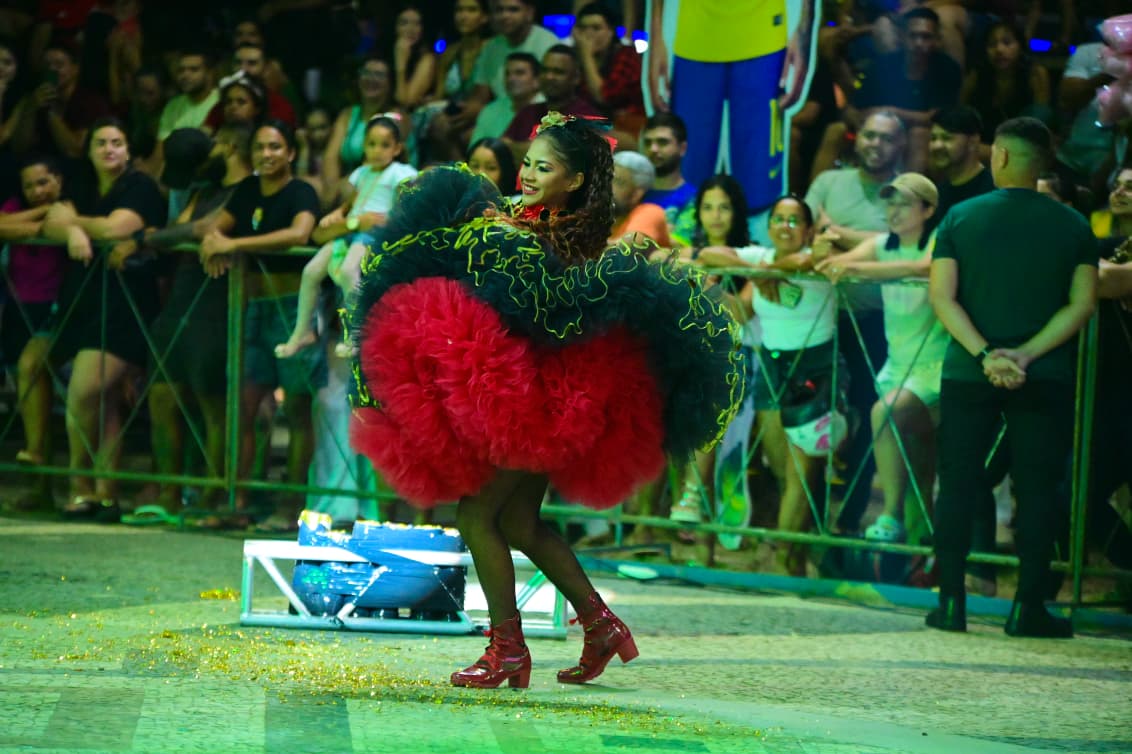 Com praça cheia, 18º Circuito Junino estreia em Rio Branco; fotos