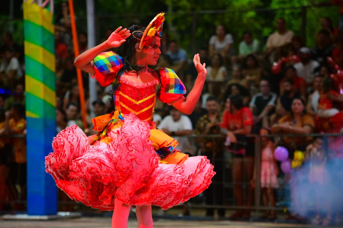 Com praça cheia, 18º Circuito Junino estreia em Rio Branco; fotos