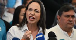 María Corina afirma que pretende voltar à Venezuela após terremotos