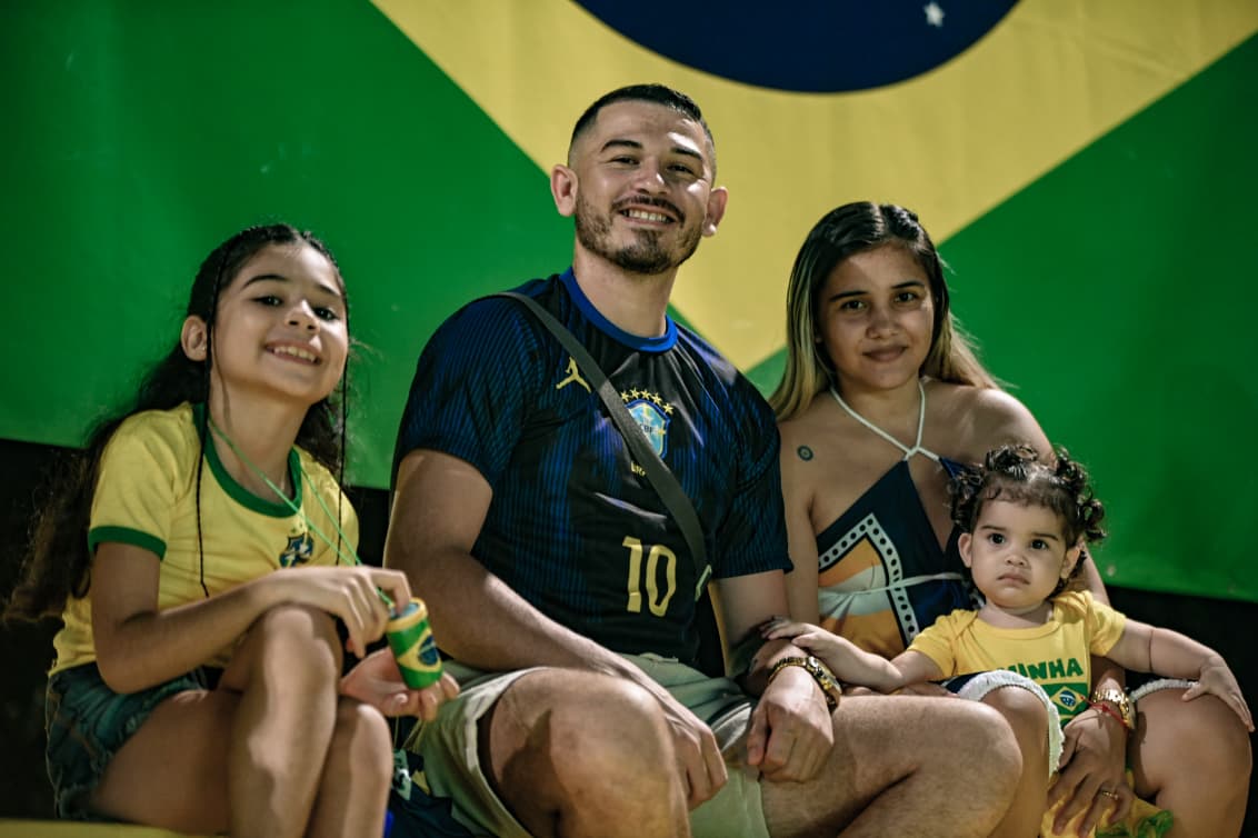 Rio-branquenses se reúnem na Concha para acompanhar jogo do Brasil Rio-branquenses se reúnem na Concha para acompanhar jogo do Brasil