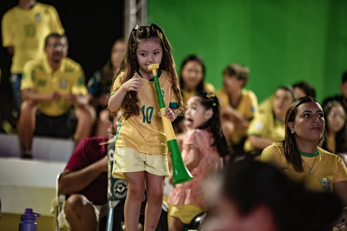 Rio-branquenses se reúnem na Concha para acompanhar jogo do Brasil Rio-branquenses se reúnem na Concha para acompanhar jogo do Brasil
