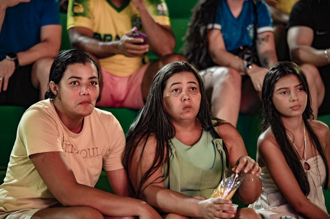 Rio-branquenses se reúnem na Concha para acompanhar jogo do Brasil Rio-branquenses se reúnem na Concha para acompanhar jogo do Brasil