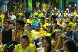 Praça da Revolução espera mais torcedores para jogo do Brasil x Haiti