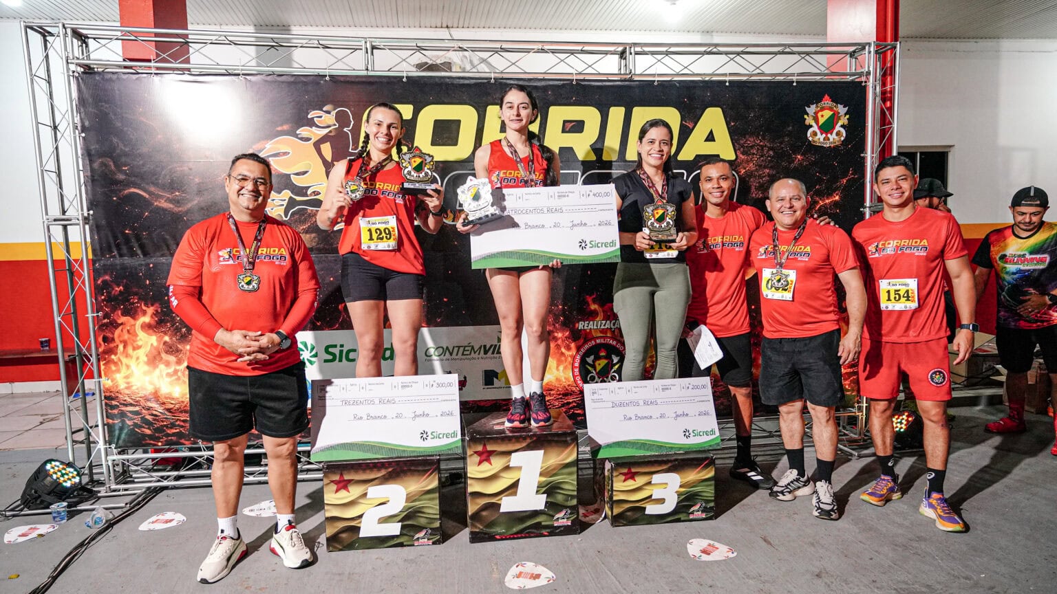 Corrida do Fogo reúne mais de 1,8 mil atletas e abre Semana do Bombeiro Corrida do Fogo reúne mais de 1,8 mil atletas e abre Semana do Bombeiro