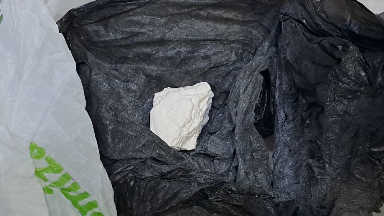Homem é preso com drogas durante ação policial no Centro de Rio Branco