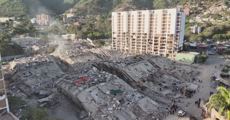 Terremotos na Venezuela: Imagens de drones mostram destruição em La Guaira