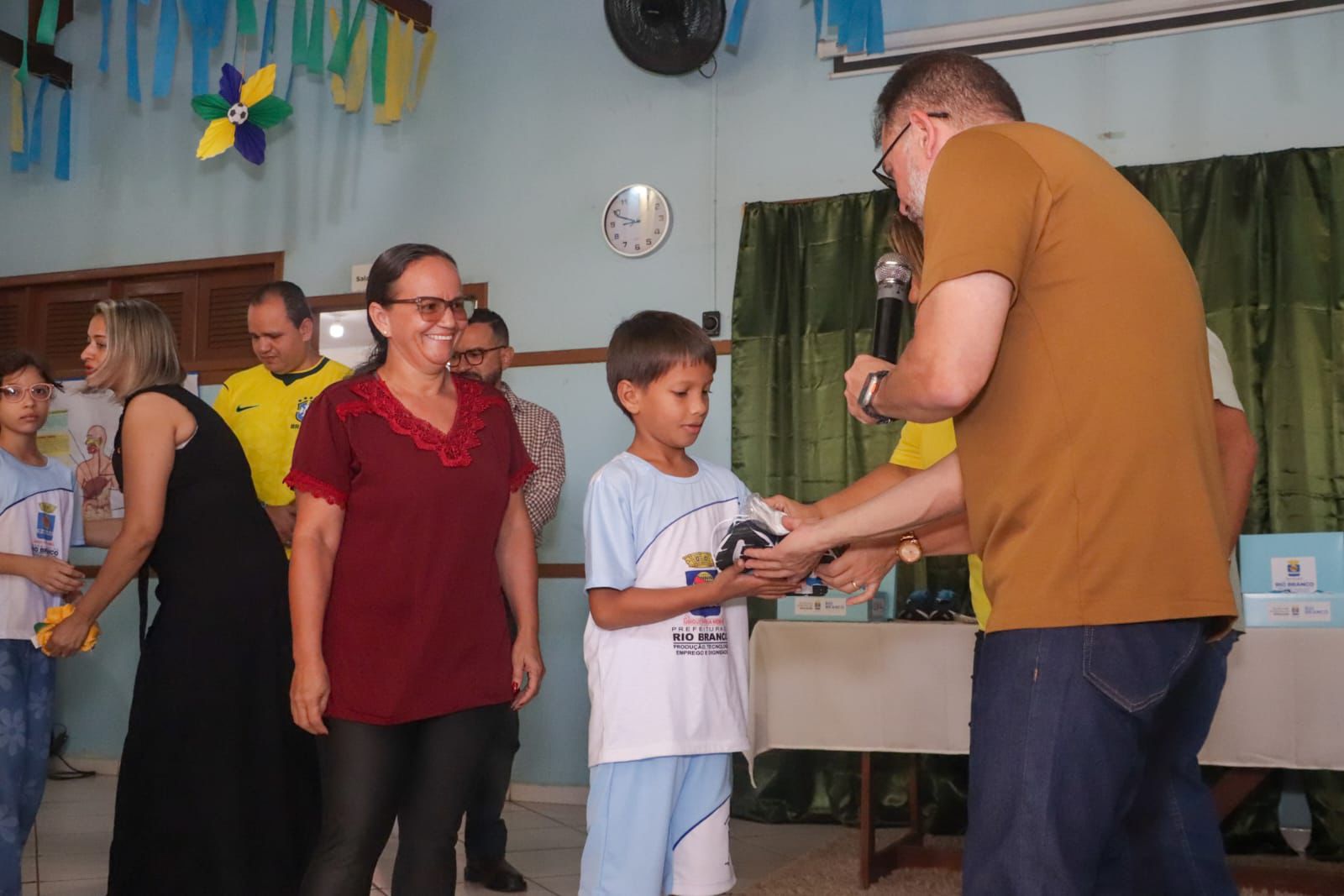 Entre os destaques apresentados estão investimentos na educação.