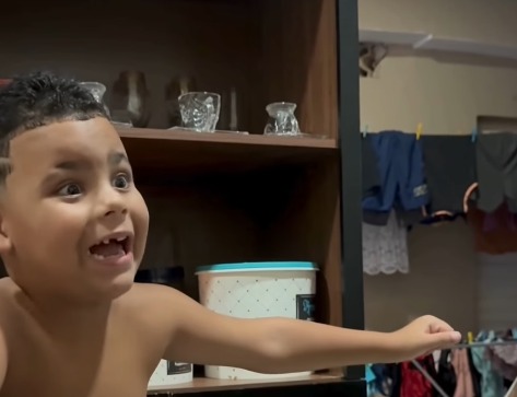 Pai critica filho por comer demais e recebe resposta que viralizou nas redes