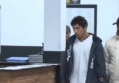 Filho grava vídeo da mãe comendo comida envenenada, diz investigação