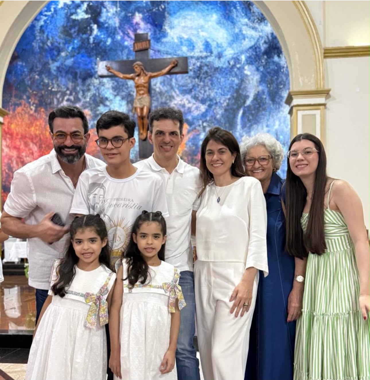 Com políticos famosos, jornalista Sofia Bruneta comemora aniversário na Casa do Rio Com políticos famosos, jornalista Sofia Bruneta comemora aniversário na Casa do Rio