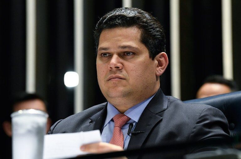 Advocacia do Senado vai atuar por “prerrogativas” de Jaques, diz Alcolumbre