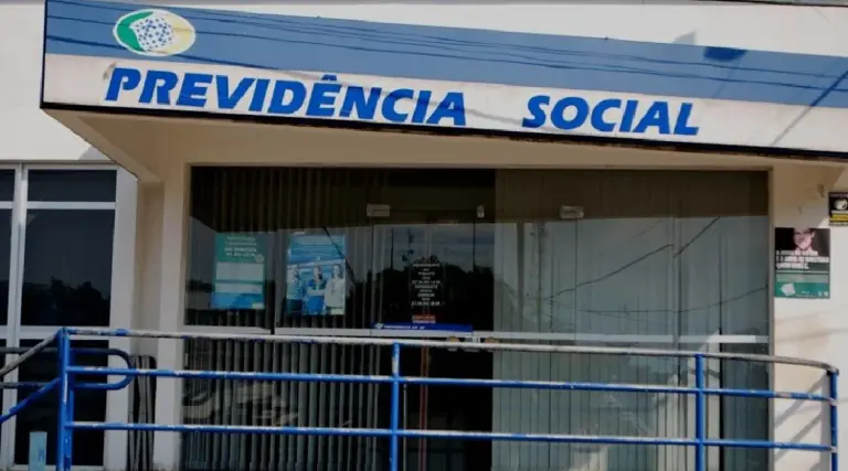 No caso do INSS de Cruzeiro do Sul, a investigação começou após o recebimento de uma denúncia