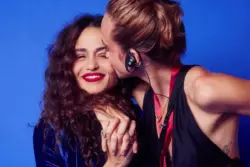 Saiba quem é Emilie Rey, apontada como novo affair de Nanda Costa