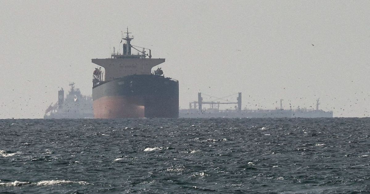 Entenda o plano da ONU para retirar marinheiros presos no Golfo Pérsico Entenda o plano da ONU para retirar marinheiros presos no Golfo Pérsico