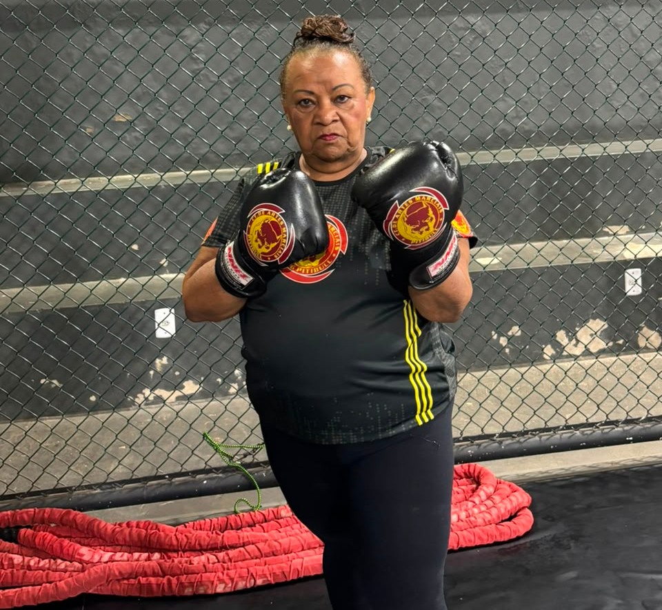 Aos 69 anos, acreana desafia a idade e encontra no boxe uma nova paixão Ondina I
