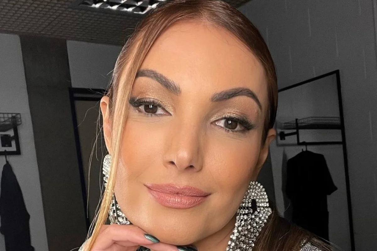 Patrícia Poeta deseja melhoras a Alex Escobar após susto ao vivo no Encontro Patrícia Poeta deseja melhoras a Alex Escobar após susto ao vivo no Encontro