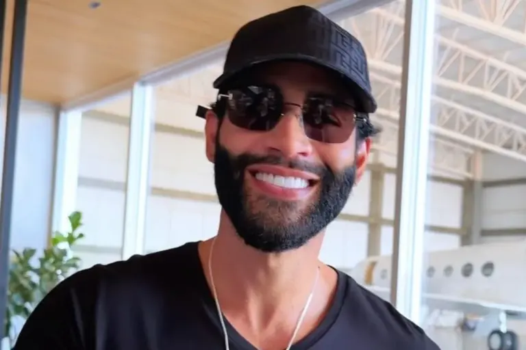 Gusttavo Lima diz que devolveu cachê e promete medidas