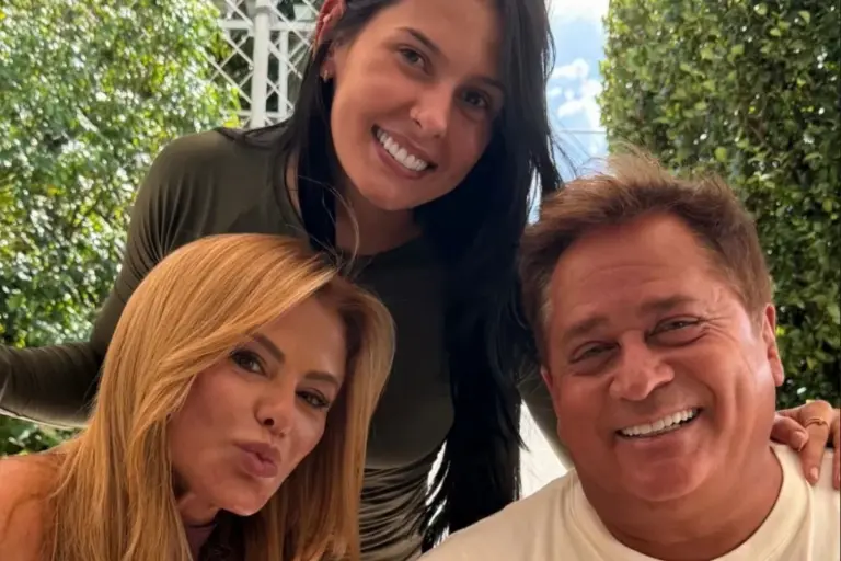 Poliana Rocha reage a teorias de fãs sobre atrito com Ana Castela