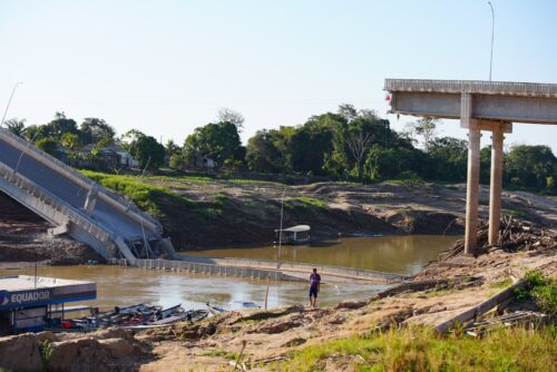 Quase o preço da ponte: retirada de escombros em Sena pode custar mais de R$ 30 milhões