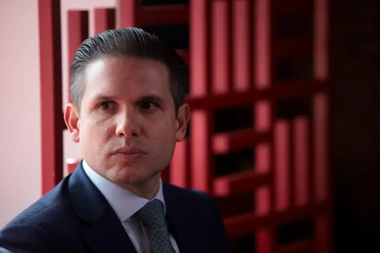 Hugo Motta convoca reunião para destravar pauta e votar fim da escala 6x1