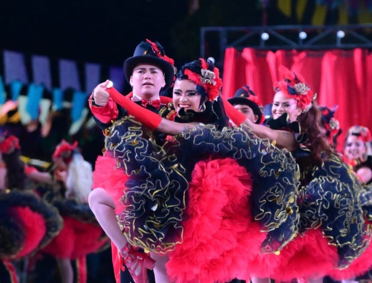 Desfile das campeãs encerra Arraial Cultural neste domingo na Gameleira