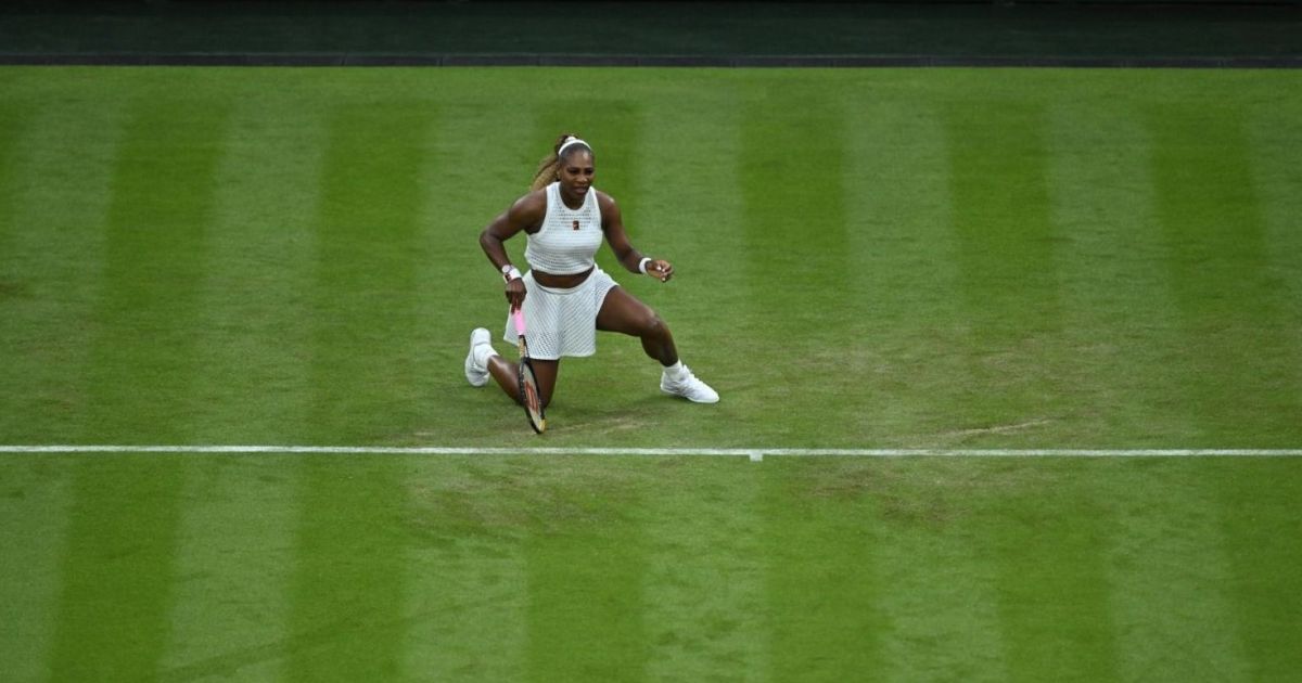 Serena Williams cai na estreia de Wimbledon em seu retorno após quatro anos Serena Williams cai na estreia de Wimbledon em seu retorno após quatro anos