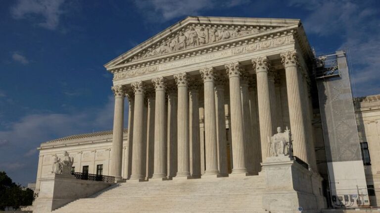 Suprema Corte rejeita plano de Trump que restringe cidadania por nascimento