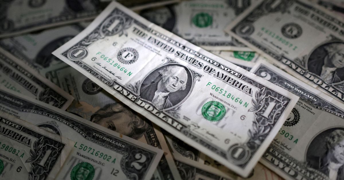 Dólar ronda estabilidade com negociações entre Irã e EUA no radar Dólar ronda estabilidade com negociações entre Irã e EUA no radar