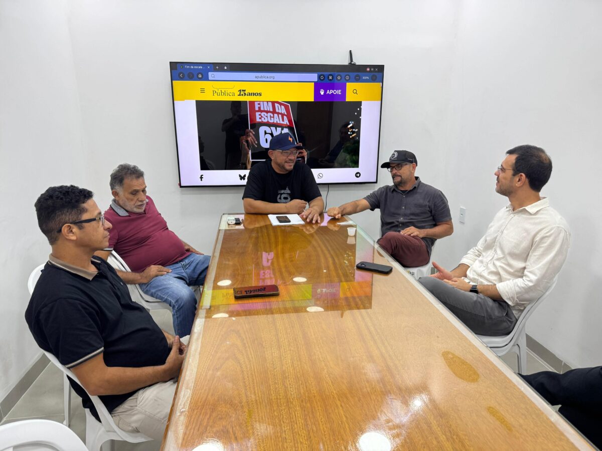 Thor Dantas debate saneamento e energia com urbanitários do Acre