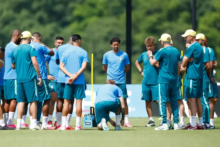 Calculadora na mão: Como uma vitória sobre o Haiti pode selar o destino do Brasil na Copa