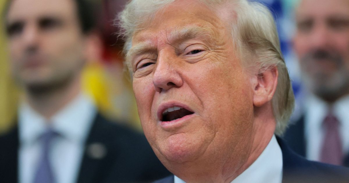 Análise: Trump compartilha texto que destaca eleição no Brasil Análise: Trump compartilha texto que destaca eleição no Brasil
