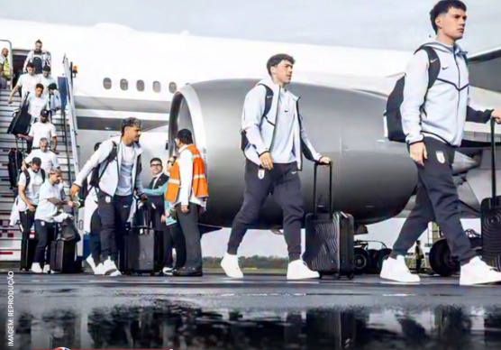 Eliminado da Copa, Uruguai cancela voo e atletas bancam retorno